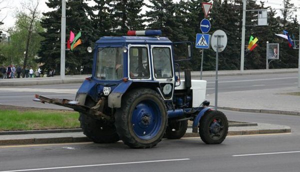 Мигалка на МТЗ 82