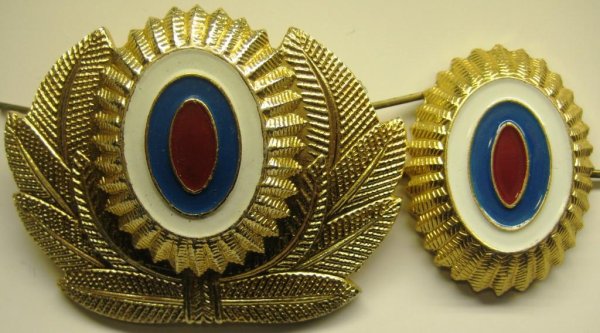 Кокарда полиции РФ