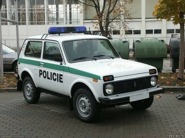 Лада Нива 4х4 полиция