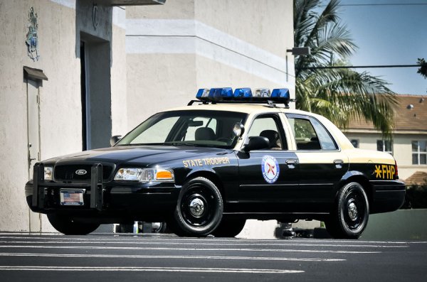 Ford Crown Victoria Police Interceptor 2011