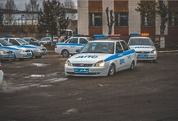 Менты машина