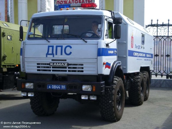 КАМАЗ 43114 полиция