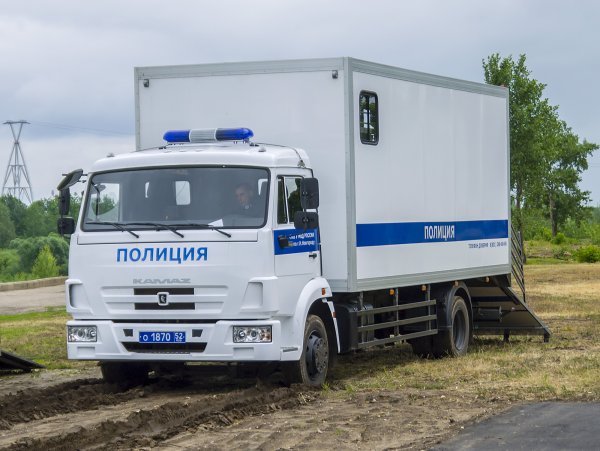 КАМАЗ 4308 автозак полиция