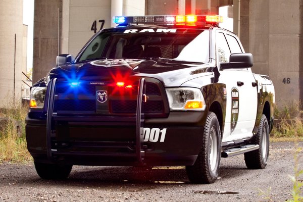 Dodge Ram 1500 Police