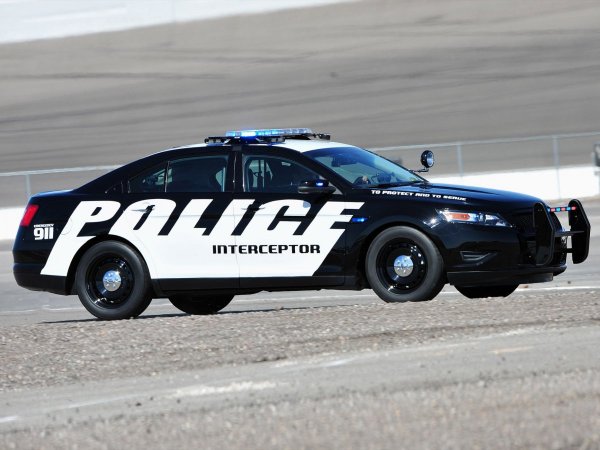 Ford Police Interceptor sedan 2010