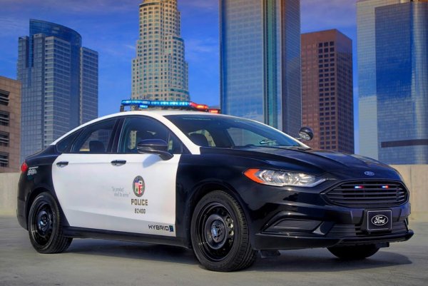Форд Police Interceptor седан