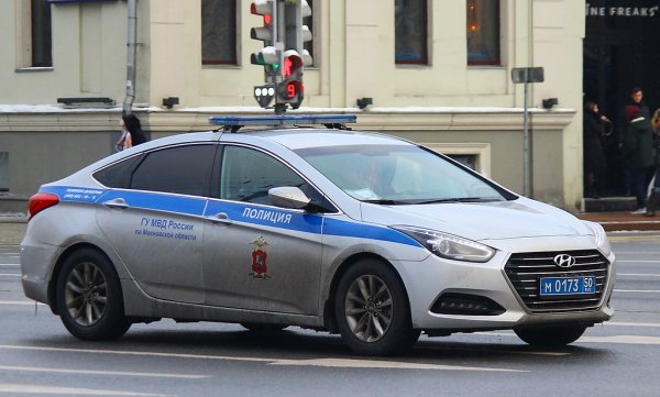 Hyundai Solaris полиция