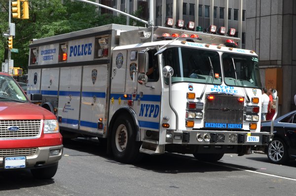 Эвакуатор NYPD Police