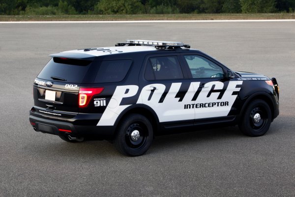 Форд Police Interceptor