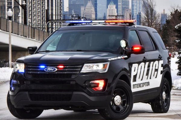 Форд Police Interceptor