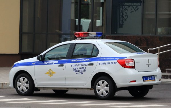 Renault Logan полиция машины