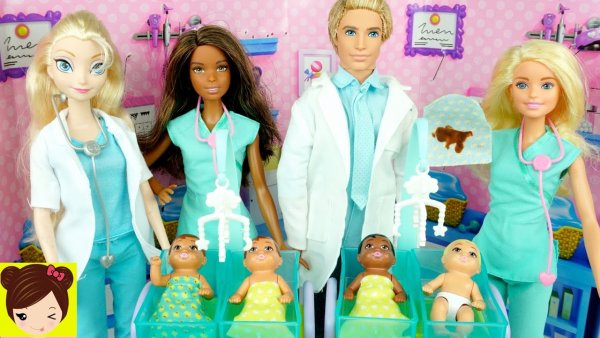 Кен врач Barbie