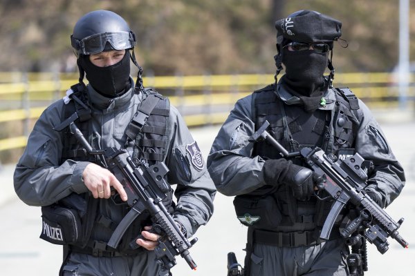 Спецназ SAS SWAT Delta