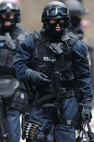 Экипировка SWAT
