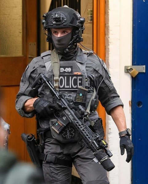 Экипировка SWAT