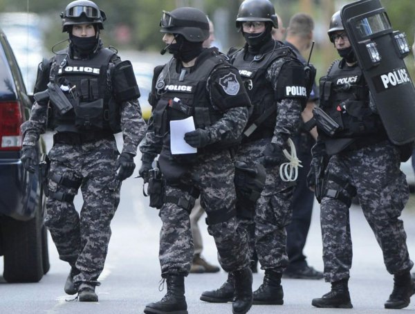 Спецназ полиции США SWAT
