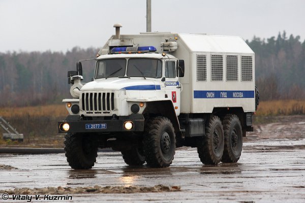 Урал 4320 ОМОН