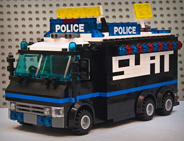 LEGO SWAT Truck