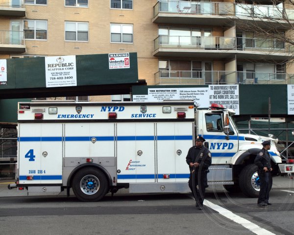 Полицейский грузовик Police Emergency service