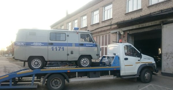 Полицейский эвакуатор