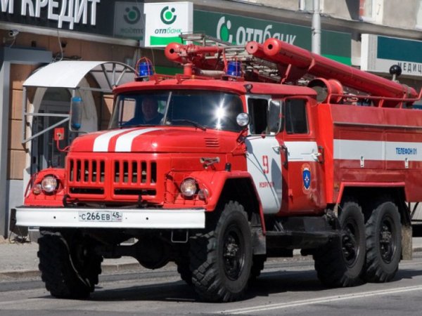 Пожарная машина настоящая