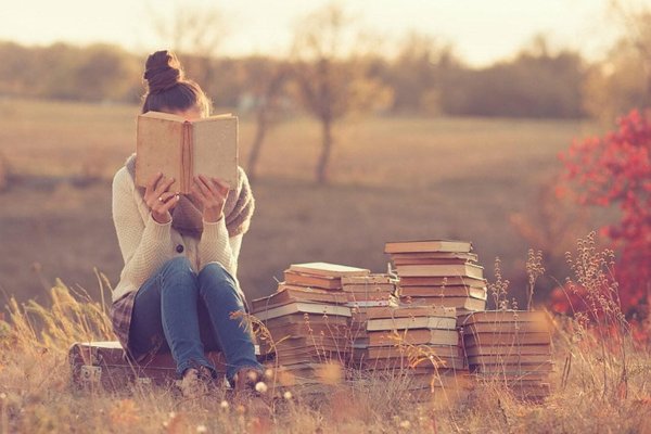 Либо напишите книгу стоящую чтения либо сделайте что-то