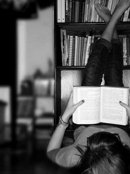 Чтение книг