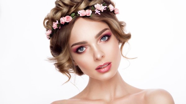 Красивые причёски для девушек