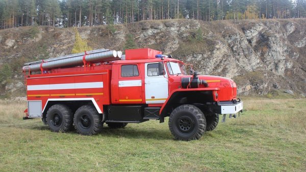 Урал АЦ 6-40