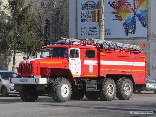 Урал 5557 пожарная автоцистерна