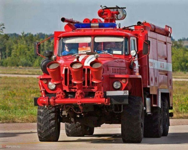 Пожарная машина вездеход Урал