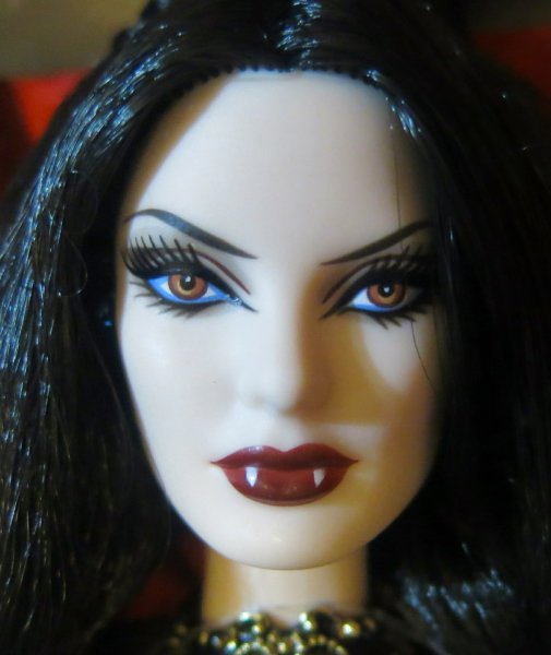 Haunted Beauty Vampire Barbie 2013