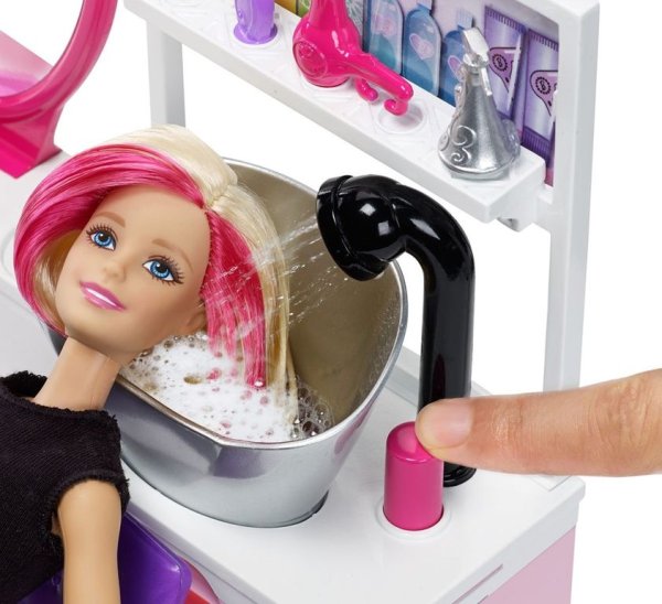 Игровой набор Mattel Barbie "салон красоты"