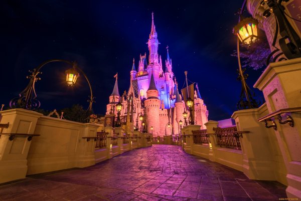 Замок Золушки Walt Disney в Париже