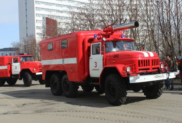 Пожарный автомобиль