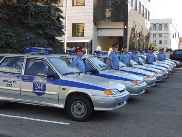 ВАЗ 2110 охрана МВД