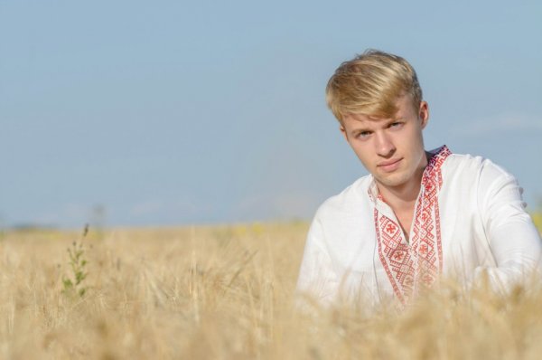 Славяне парни
