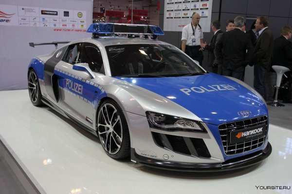 Audi r8 полиция