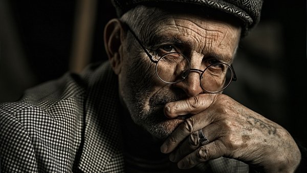 Старик в шляпе