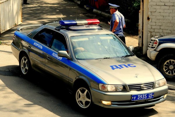 Toyota Chaser полиция