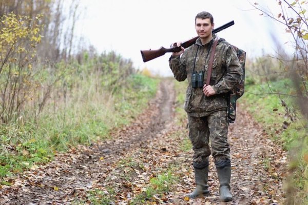 Охотник в полный рост