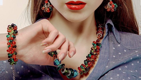 Украшения из натуральных камней