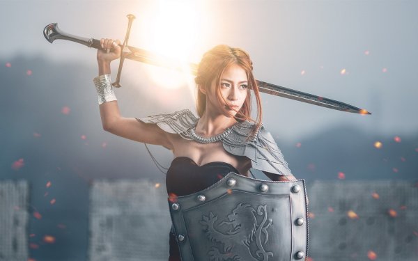 Воинственная девушка