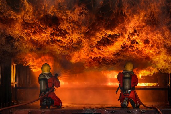Картинки пожарные на пожаре (46 фото)