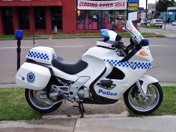 Мотоцикл БМВ полиция