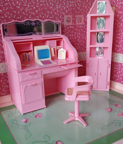 Мебель Vintage Barbie