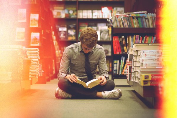 Человек с книжкой