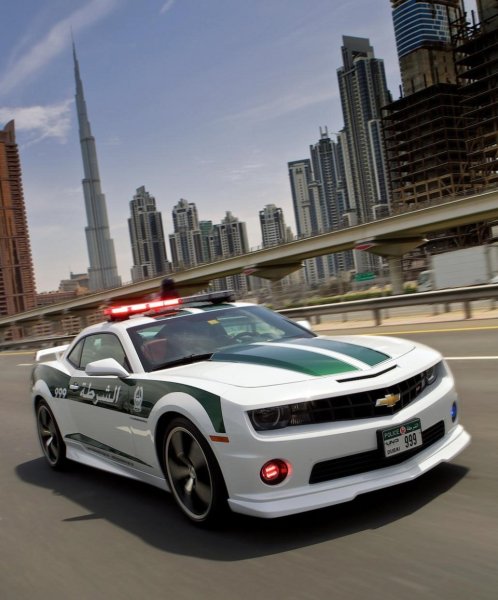 Chevrolet Camaro полиция Дубая