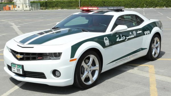 Камаро полиция Дубая