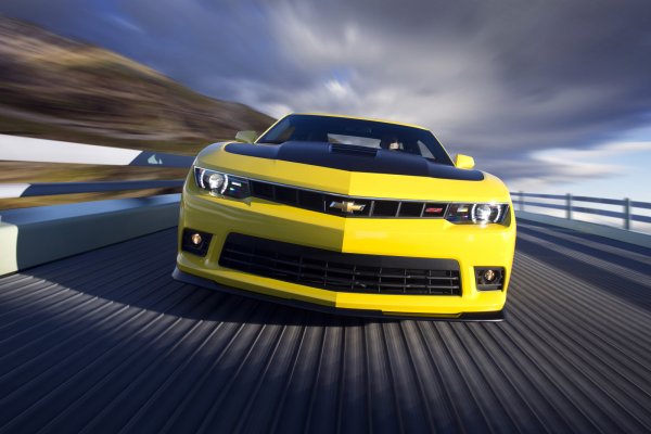 Chevrolet Camaro zl1 Бамблби